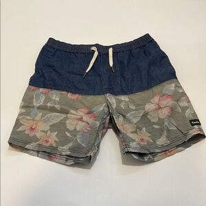 Barney Cools Urban Outfitters Casual Men's Floral Swim Shorts - Blue and Gray